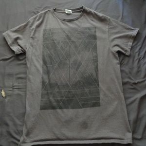 dark gray California tee shirt